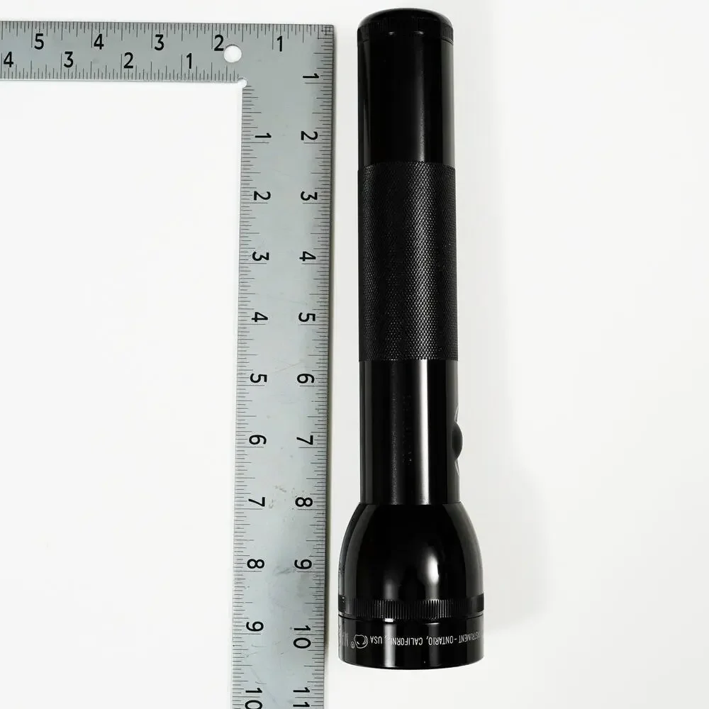 Maglite 2D Cell Black Flashlight USA Made 10